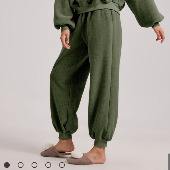 NAP Fuzzy Bear Joggers Dark Sage - Picture 2 of 13